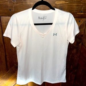 Under Armor tee